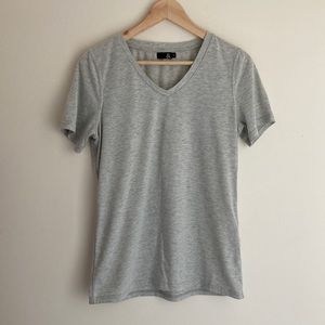 {Mindy Mae’s Market} Grey Vneck Tshirt